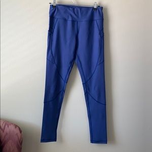 VIE ACTIVE stash pocket legging